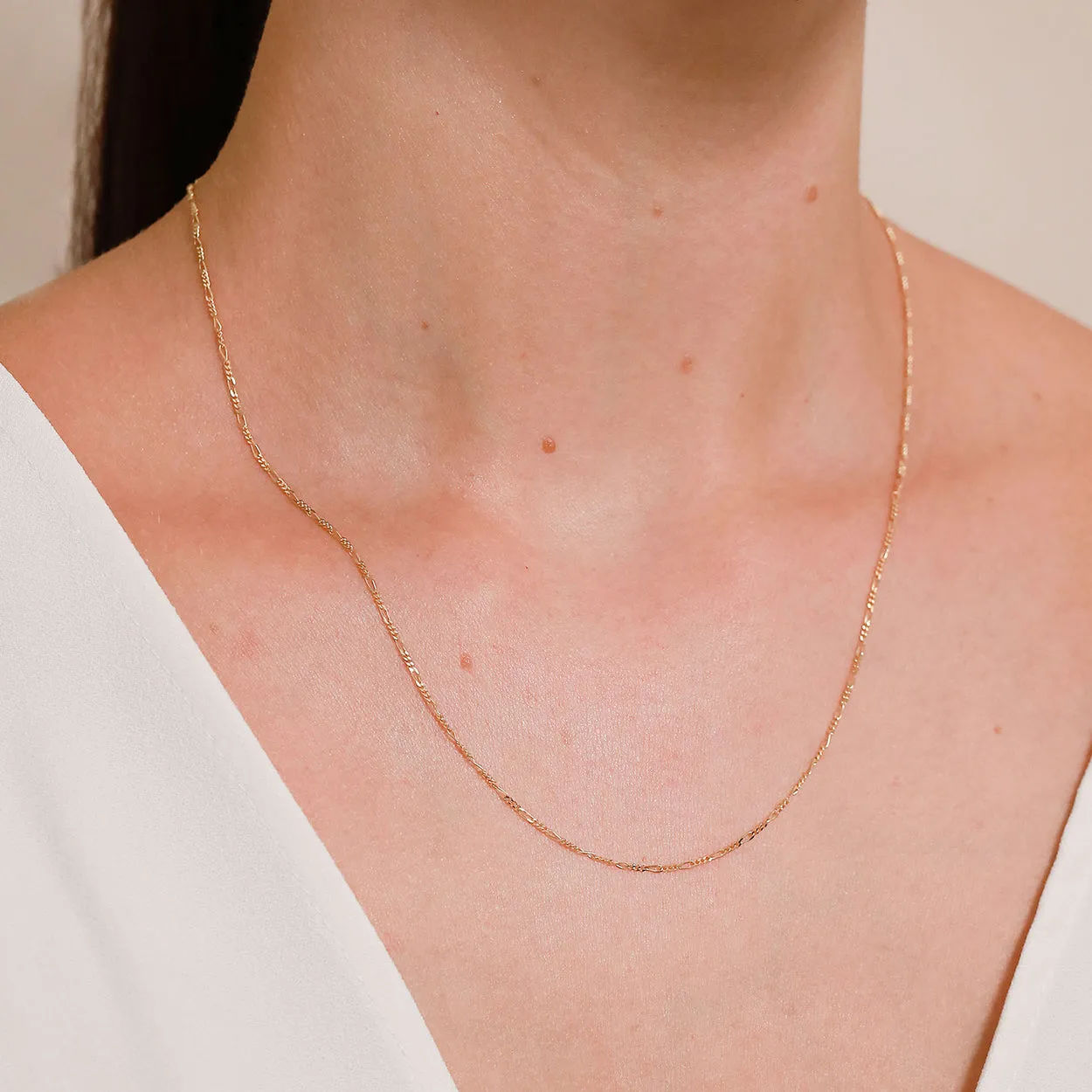 Baby Curb Chain Necklace / 18K Solid Gold (40cm)