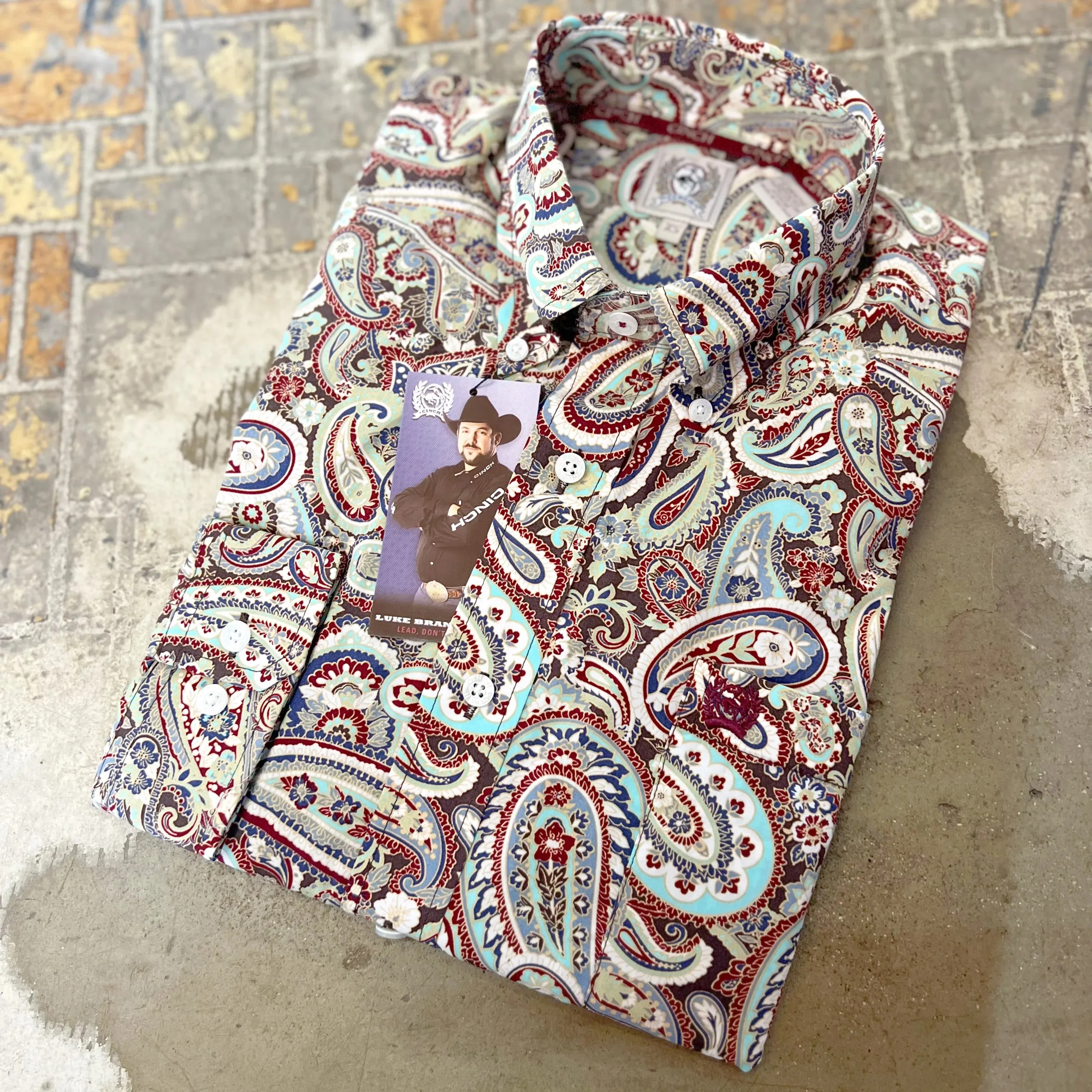 Cinch Men’s Cowboy Print Shirt