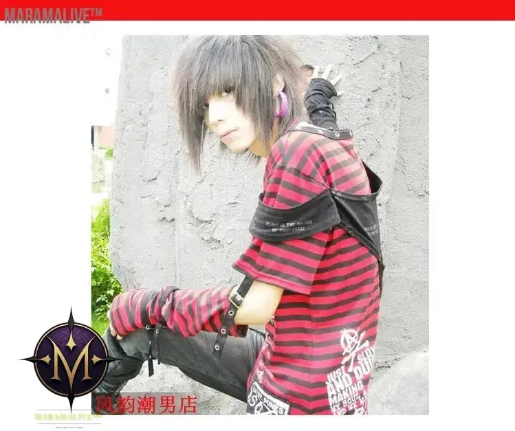 Graffiti Skull Clothing Non-mainstream Men's Short-sleeved Black Red Striped Trendy Casual T-shirt With Glove