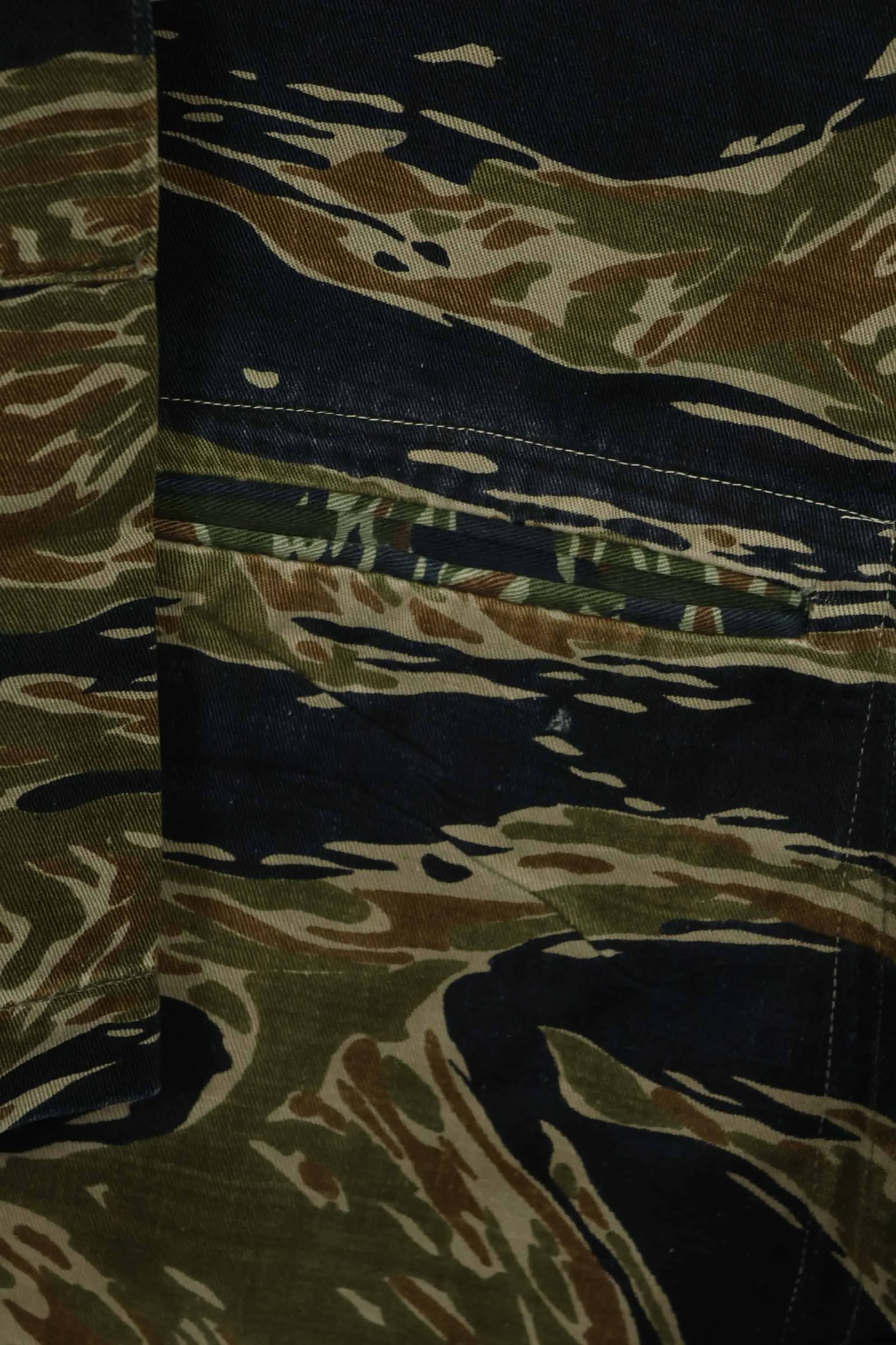 Late 1960's made by Thai Taylor Thai Silver Tiger Pattern Tiger Stripe Medic Jacket, used.