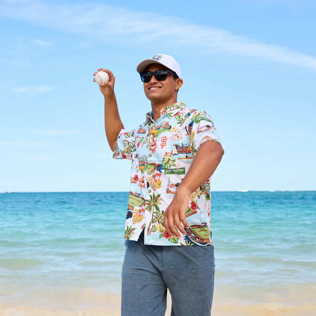 Men's Giants Scenic Button Down