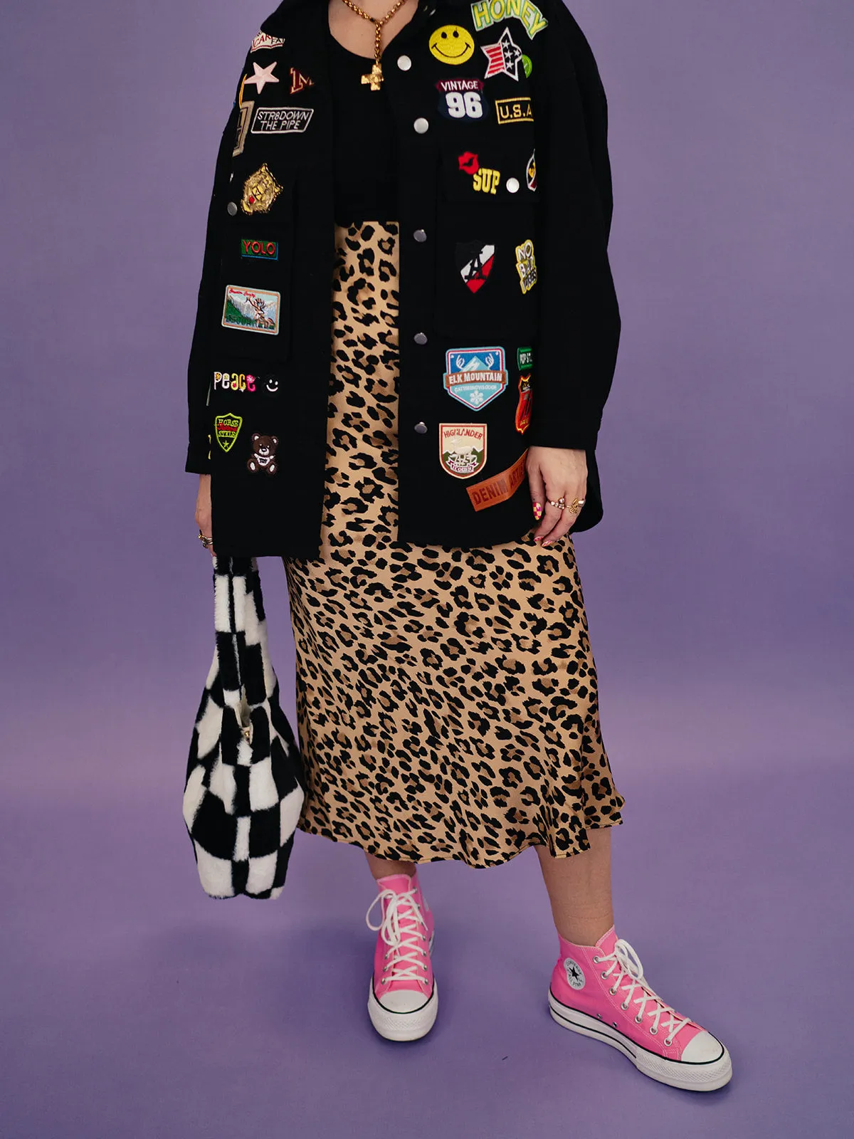 NO BAD VIBES PATCHED OUT LUXE JACKET IN BLACK