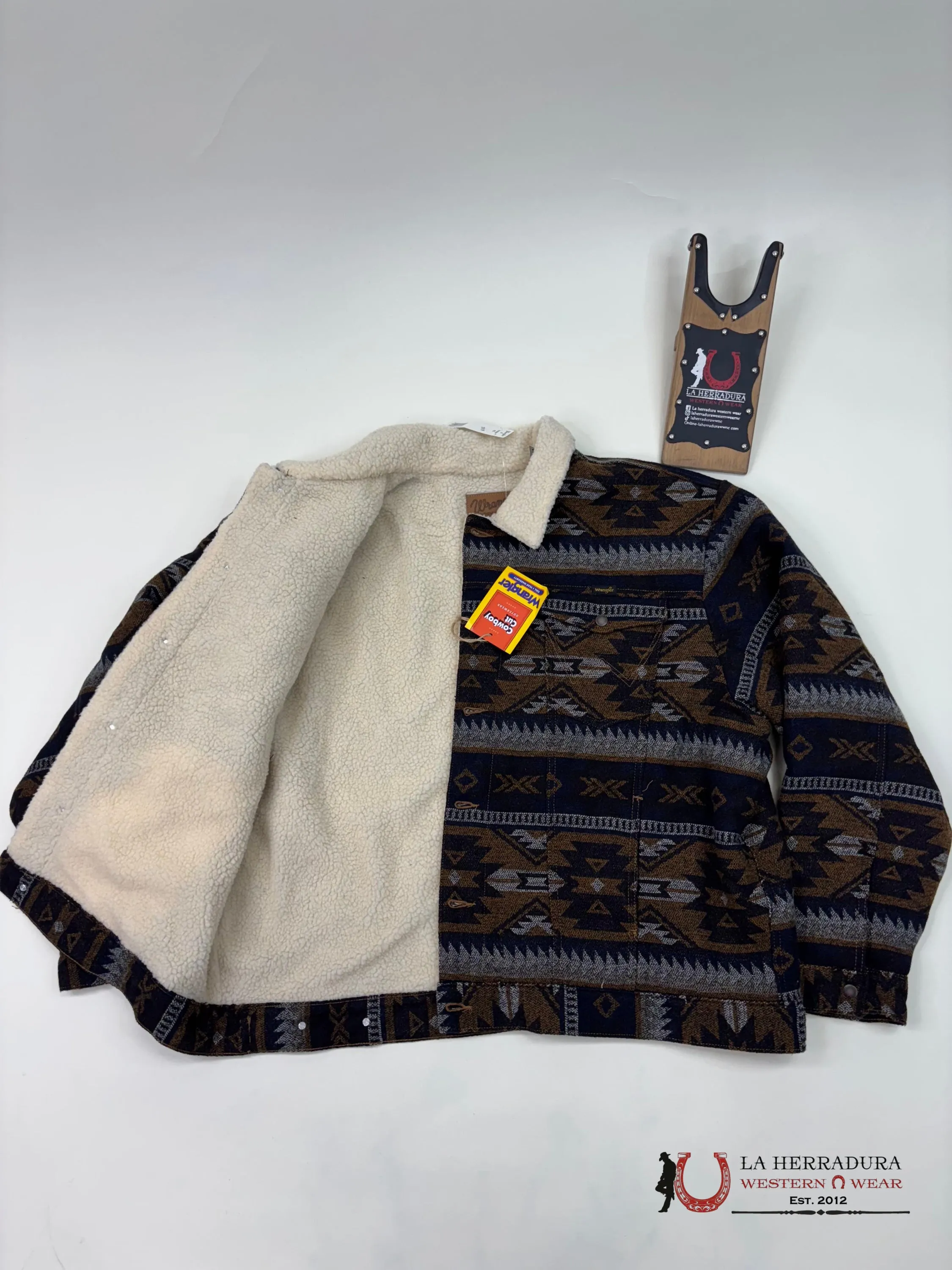 Wrangler Men's Brown Whiskey Jacquard Southwestern Print Button-Front Sherpa Jacket