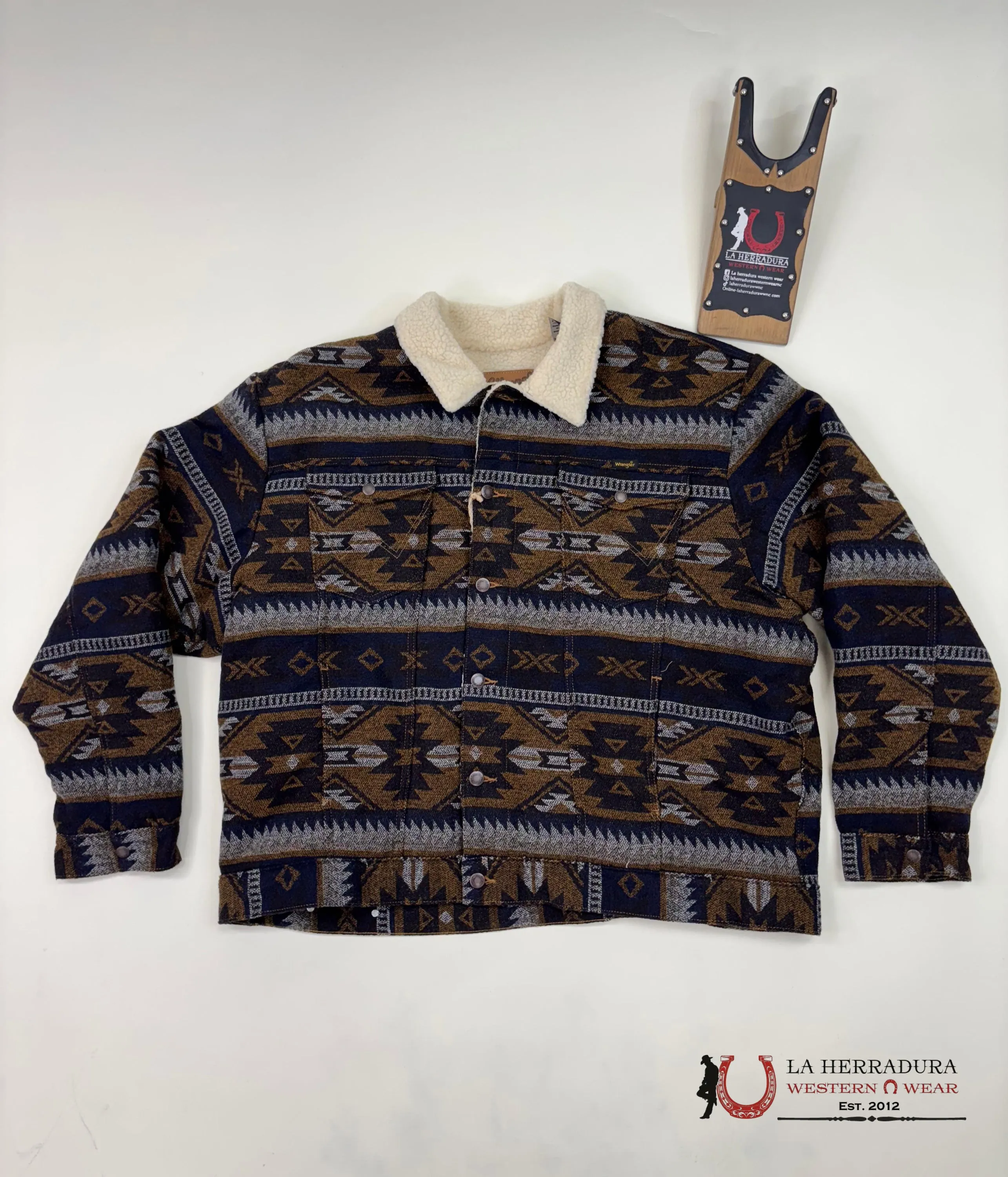 Wrangler Men's Brown Whiskey Jacquard Southwestern Print Button-Front Sherpa Jacket